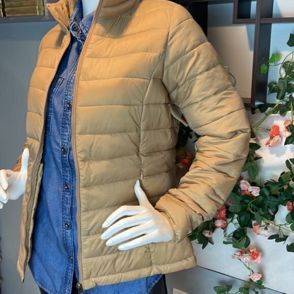 Lightweight Long Sleeve Full Zip Water Resistant Packable Puffer Jacket XS RfJ19 - Picture 9 of 17